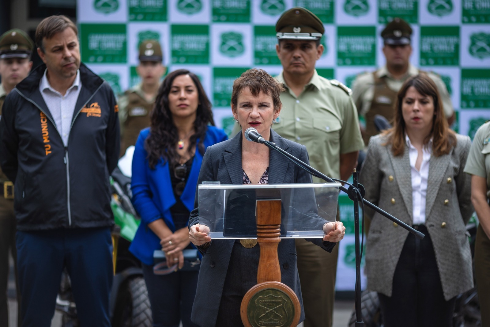 Ministra Tohá destacó ronda masiva de Carabineros